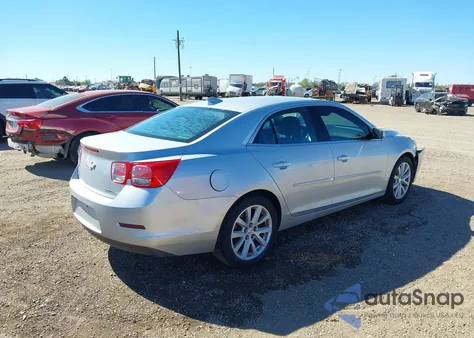 2015 Chevrolet Malibu 2Lt из США, поврежденный, VIN 1G11D5SL6FF106495